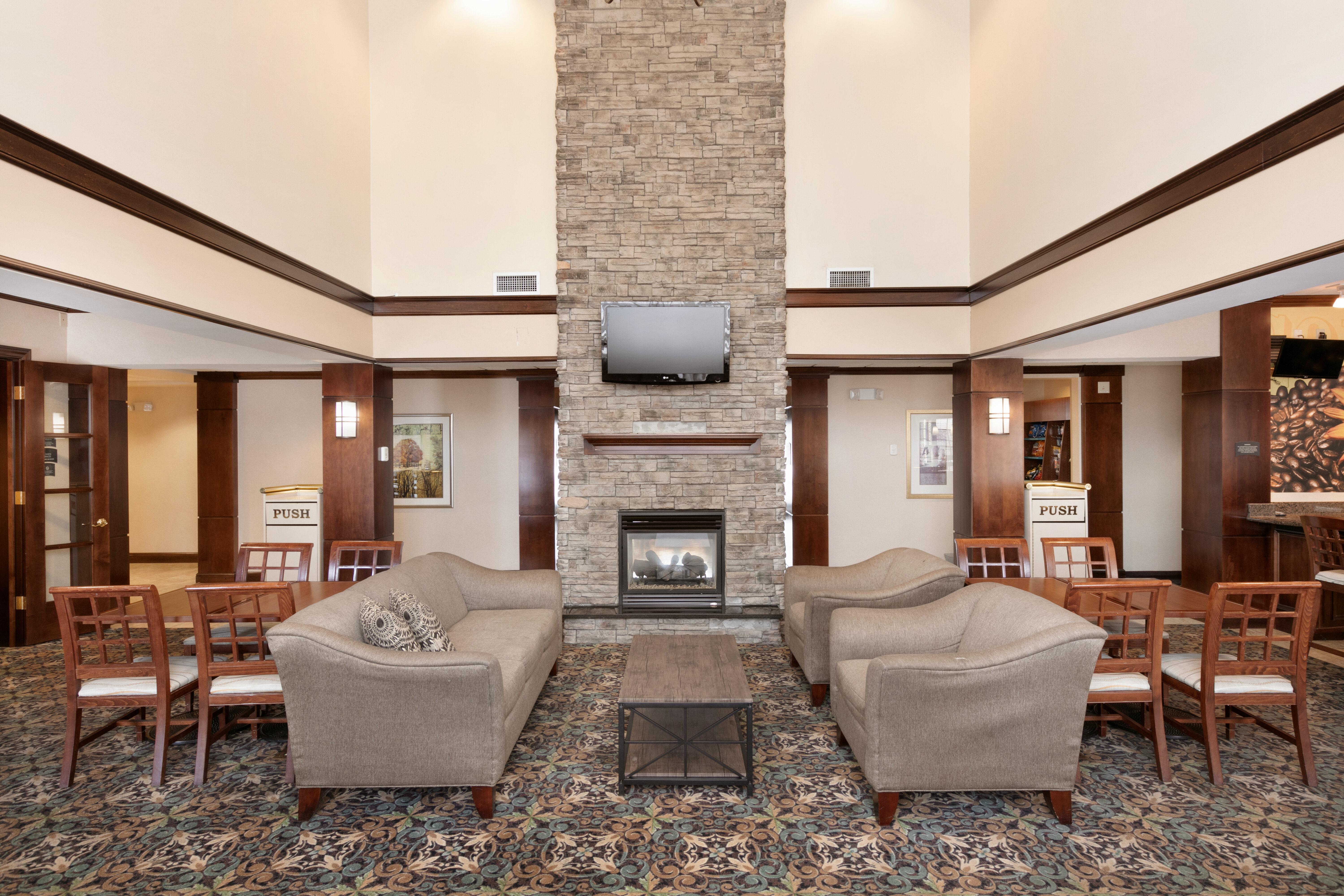 Staybridge Suites Akron-Stow-Cuyahoga Falls By Ihg Extérieur photo