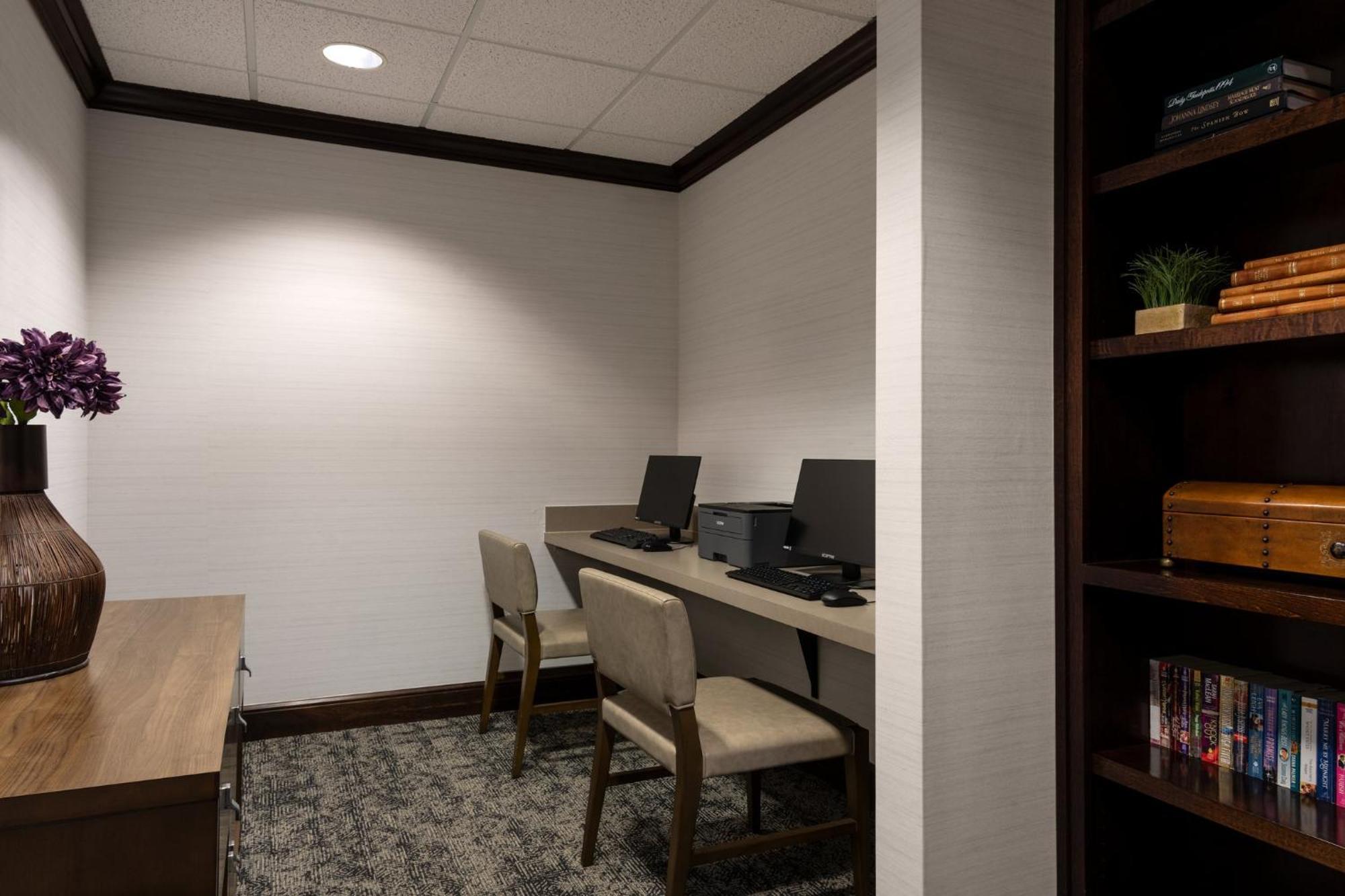 Staybridge Suites Akron-Stow-Cuyahoga Falls By Ihg Extérieur photo